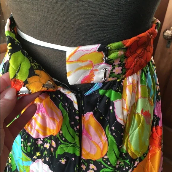 Vintage 1960s Quilted Floral Maxi Skirt - Picture 4 of 5